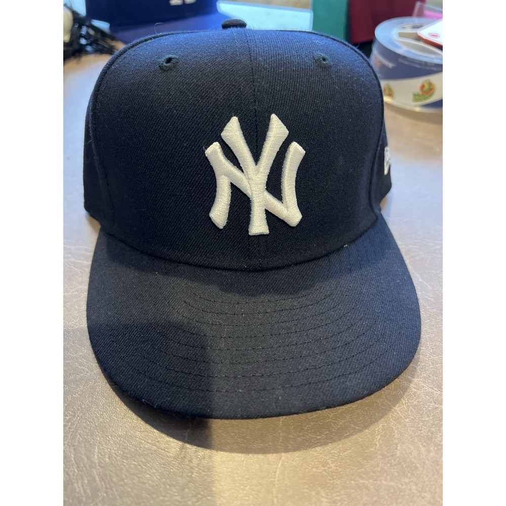 New Era On Field New York Yankees Hat Fitted‎ 7 1/4